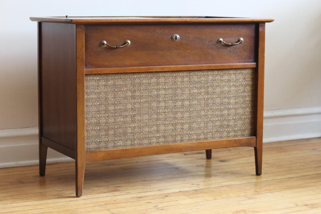 Taylor Builder's Edition 517e in WHB — Lidgett Music
