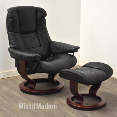 Ekornes Black Leather Lounge Chair and Ottoman 