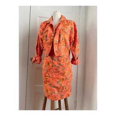 1980s / 1990s Orange Floral Linen Suit by Marc Aurel- size EU 38 / medium 