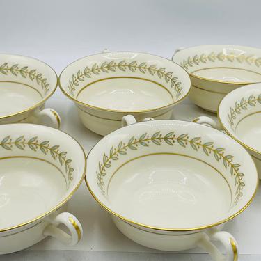 Vintage  (6) Castleton &amp;quot;Grosvenor&amp;quot; Pattern Handled Soup Bowls- Great condition 