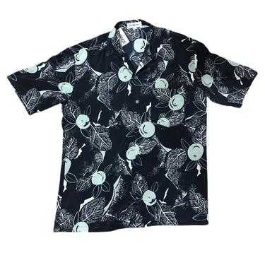 (M) Golden Peak Black/ Fruit Pattern Button Up Shirt 070821 LM
