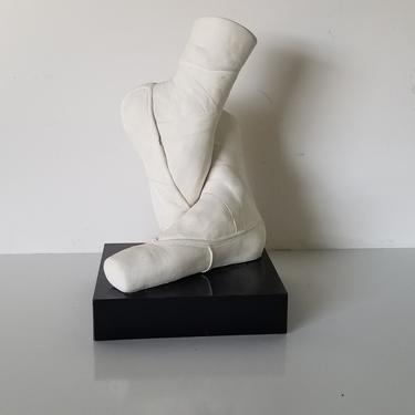 Austin Sculpture John Cutrone 1987 &amp;quot;Waiting in the Wings&amp;quot; Ballet Slippers 
