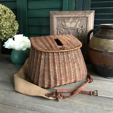 Wicker Fly Fishing Creel Basket, Canvas Shoulder Strap, Vintage Fishing, Jan's Vintage Stuff