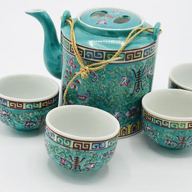 Chinese Mun Shou Famille Rose Mini Tea Set Set of 6