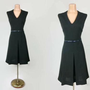 VINTAGE 60s Black Linen Pleated Sweep Fit n Flare Dress by R&K Originals | 1960s Pin-Up Mod Mini Dress | Spring LBD Scooter Tennis Dress 