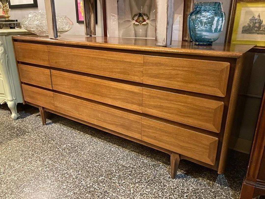 70 inch long deals dresser