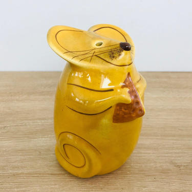 Vintage Ceramic Mouse Cheese Shaker 