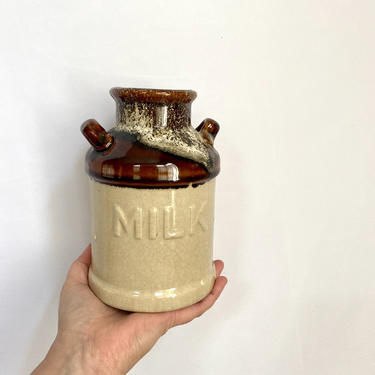 Vintage Farmhouse Ceramic Milk Jug | 1970s Ceramics 