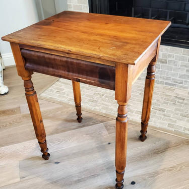 Rustic 19th Century American Federal Period Cherry Mahogany Side Table 
