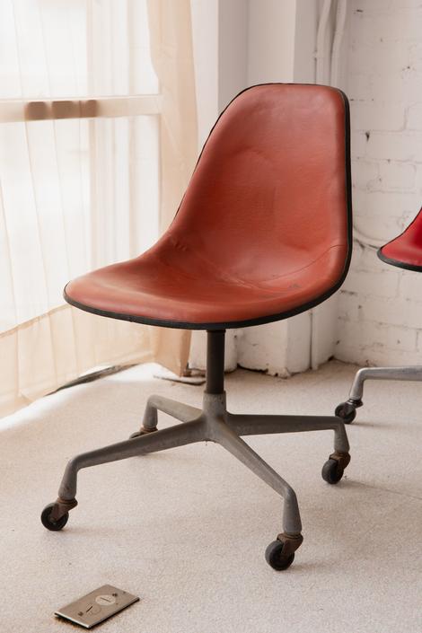 Herman miller bucket discount chair