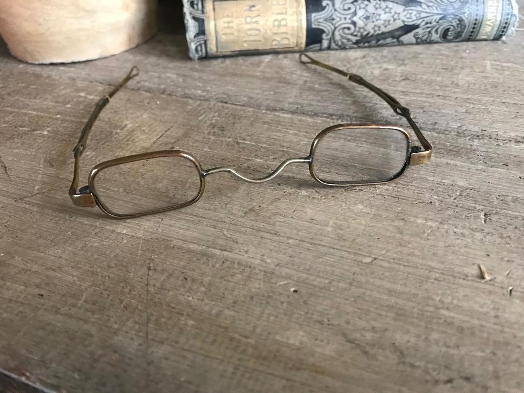 Antique Brass Wire Rim Eyeglasses Rare Early 1800s Spectacles Eyewear Jan S Vintage Stuff