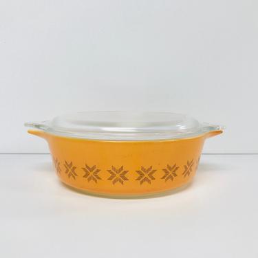 Vintage Town and Country/ Casserole/ Pyrex/ Orange/ Lid/ FREE SHIPPING 