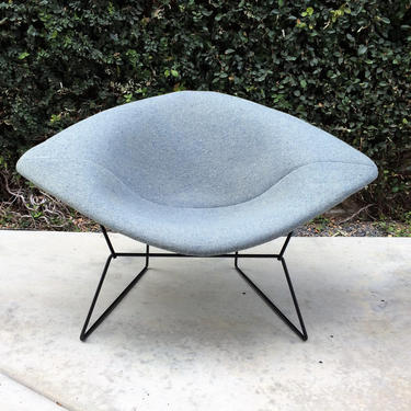 Bertoia Diamond Chair