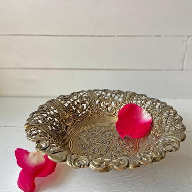 Vintage Brass Italian Ornate Cut Out Detail Bowl // Victorian Brass Bowl, Catch All // Perfect Gift 