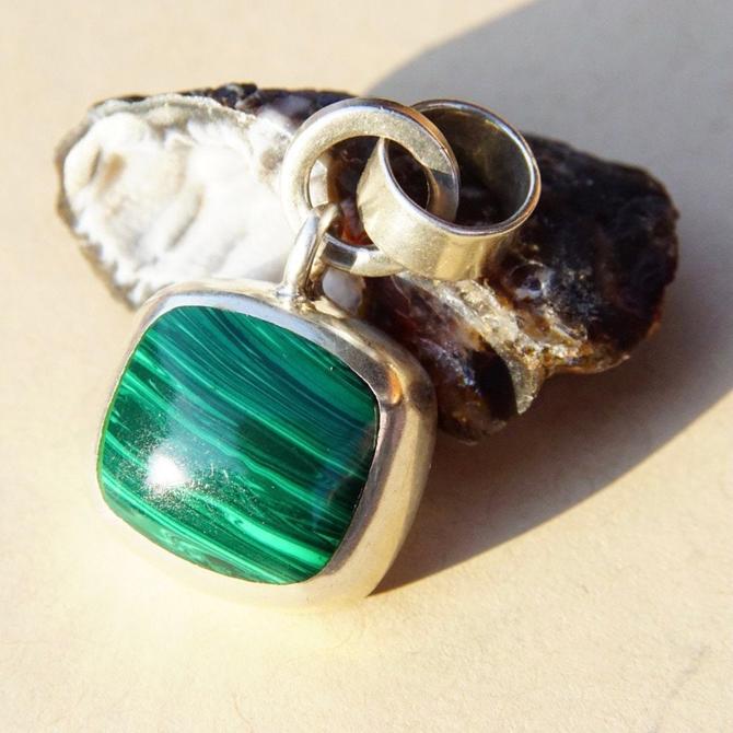 Taxco factory Mexico Sterling Silver Perfume Bottle Pendant / Malachite Round Stone