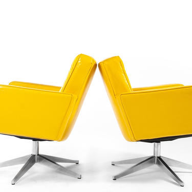 1950s Swivel Lounge Chairs by Vincent Cafiero for Knoll in Yellow 