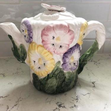 Vintage 3D Hand Painted Garden Flower Easter BAZAARS Inc WORLD TEAPOT 8&amp;quot;, Vintage Kitchen, Farmhouse Chic by LeChalet