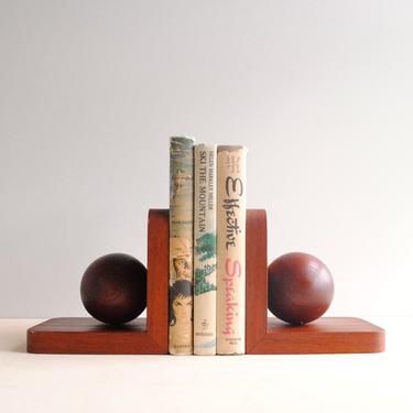 Vintage Teak Bookends, Mid Century Modern Wood Bookends, Ball Bookends, Danish Modern Bookends 