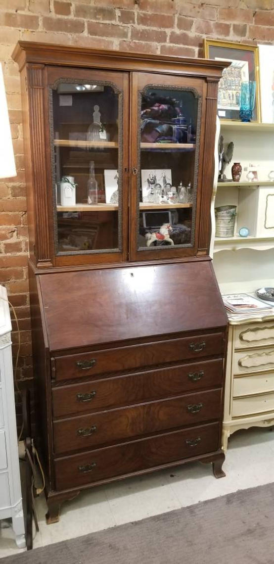 Vintage Secretary Desk With Hutch - Secretary Desk | The Flat Decoration : A gorgeous ...