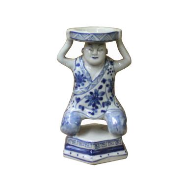 Oriental Vintage Ceramic Blue White Man Holding Dish Figure ws1118E 