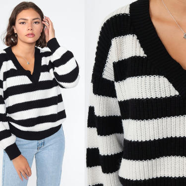 Black and white striped v neck sweater deals