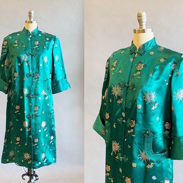 1960s Chinese Coat / 1960s Brocade coat / Green Coat / 60s Silk Coat / Size Medium Size Large 