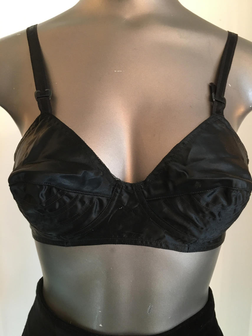 1940s rayon bra, charmode bra, vintage 40s bra, size 34 a, | Black ...