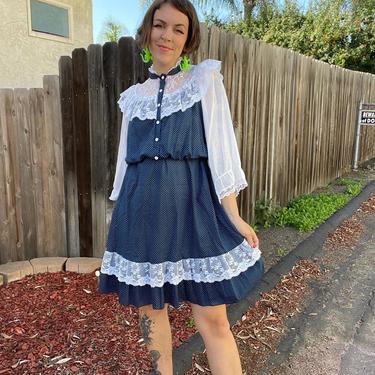Vintage western prairie 70s dress navy blue with white lace 