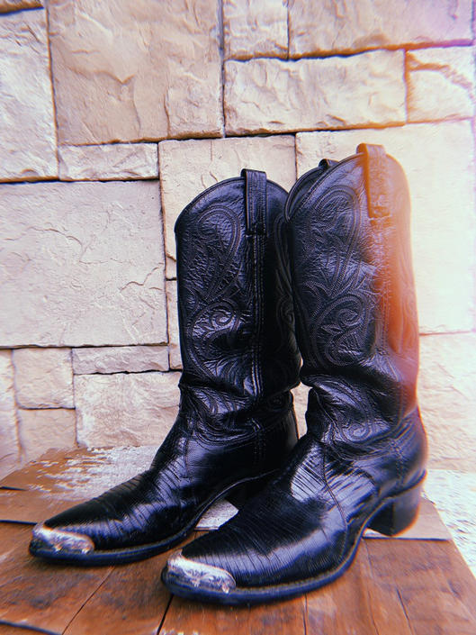 Black steel best sale toe western boots