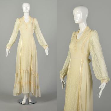 Small 1970s Gunne Sax Cream Cottagecore Dress Off-White Prairie Maxi Fairytale Bohemian Lace Wedding Bridal Gown 