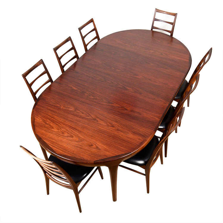 Danish Rosewood Expanding Round Dining Table w: 2 Generously Sized Leaves