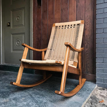 Hans wegner best sale rope rocking chair