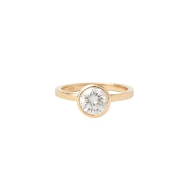 Commitment Collection: Daisy Solitaire