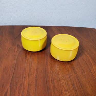Metlox Poppy Trail for Vernon Ware Yellow Salt and Pepper Shakers 