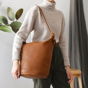 vintage coach duffle sac / large leather bucket bag | Improv Goods 