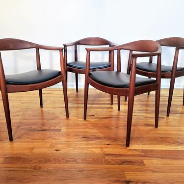 Mid Century Set of Four Hans J. Wegner for Johannes Hansen Dining Chairs, JH-503 &quot;The Chair&quot; 