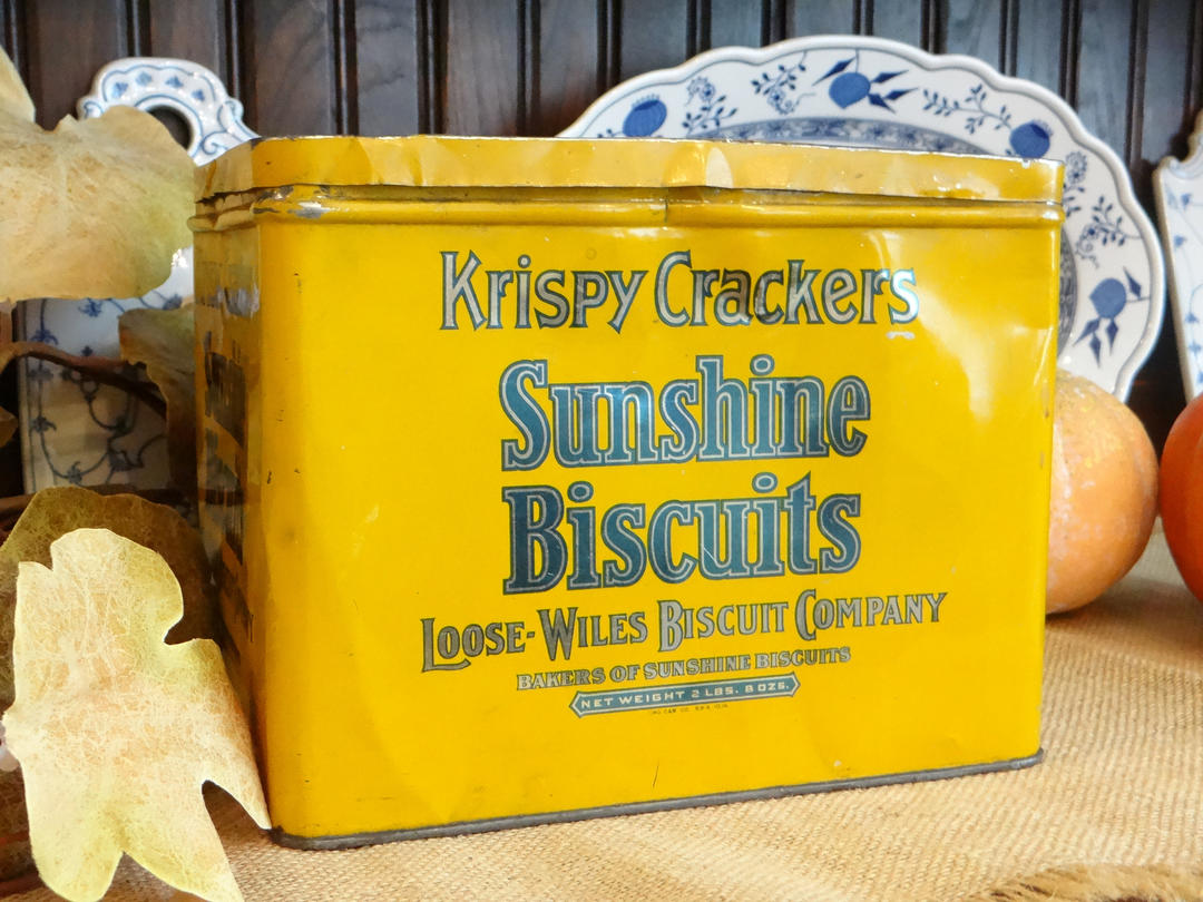 1920's Krispy Crackers Sunshine Biscuits Tin, Vintage Gold Colored