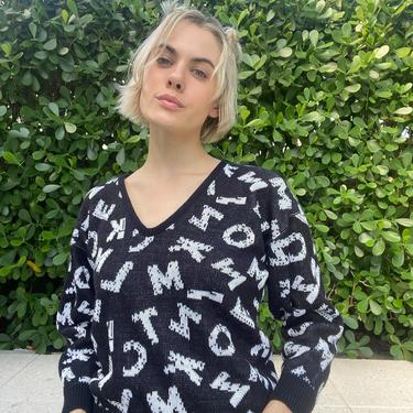 1980's Novelty Printed Sweater / Alphabet V Neck Knit Top / Black and White Intarsia Print 