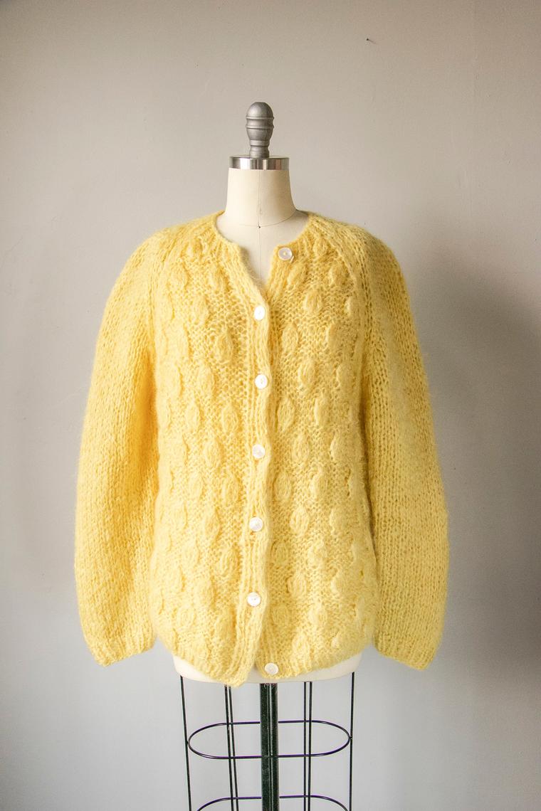 1960s Sweater Wool Mohair Chunky Knit Cardigan M | Deja Vintage