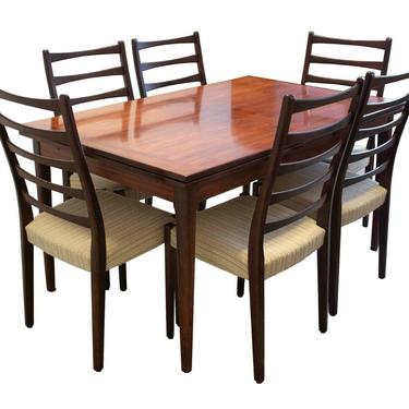 Mid Century Danish Rosewood Dining Room Table & 6 Chairs by Svegard Markaryd 