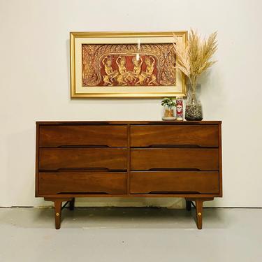 Mid Century Stanley Walnut Six Drawer Double Lowboy Dresser, MCM Dresser With Brass Accents, Vintage Lowboy Dresser, Mid Century Bedroom 