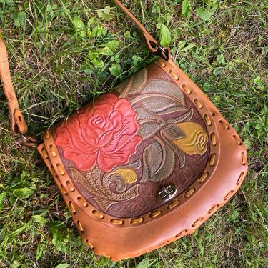 70s ROSE tooled leather purse / vintage 1970s flower embossed Mexico brown shoulder bag 