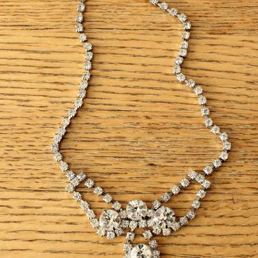 Rhinestone Scallop Necklace