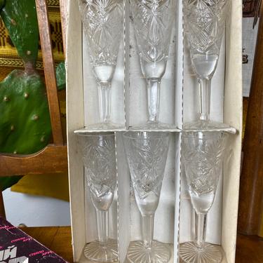 Set of 6 Czechoslovakian Crystal Sherry Glasses Boxed 