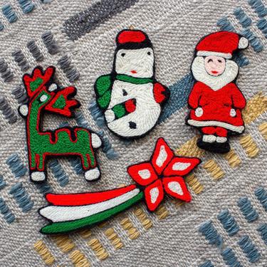Vintage 1980s Folk Art Christmas Ornaments - Santa Reindeer Yarn Ornaments Holiday Decoration Christmas Decor - Set/4 
