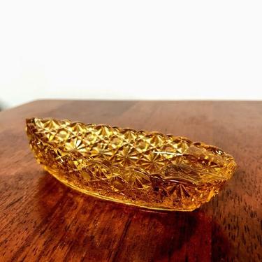 Vintage Daisy and Button Amber Glass Canoe Ashtray 