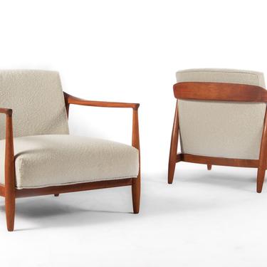 Set of Two ( 2 ) Mid Century Modern Lounge Chairs in Walnut and New Upholstery 