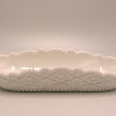 vintage Smith glass company milk glass celery or relish dish/cane arch criss cross 