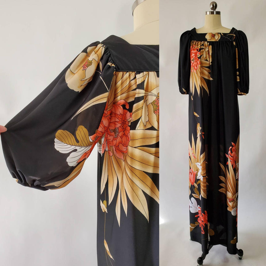 Vintage Mildreds Of Hawaii Red Floral Print Long Tiki Maxi Dress Bat fashion Sleeves Med