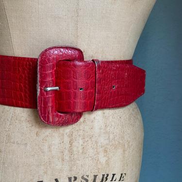 Red Reptile Snakeskin / High Waist Belt / The Ritz Collection Wide Vintage Leather Belt / Embossed Leather Belt / Super Wide Belt 